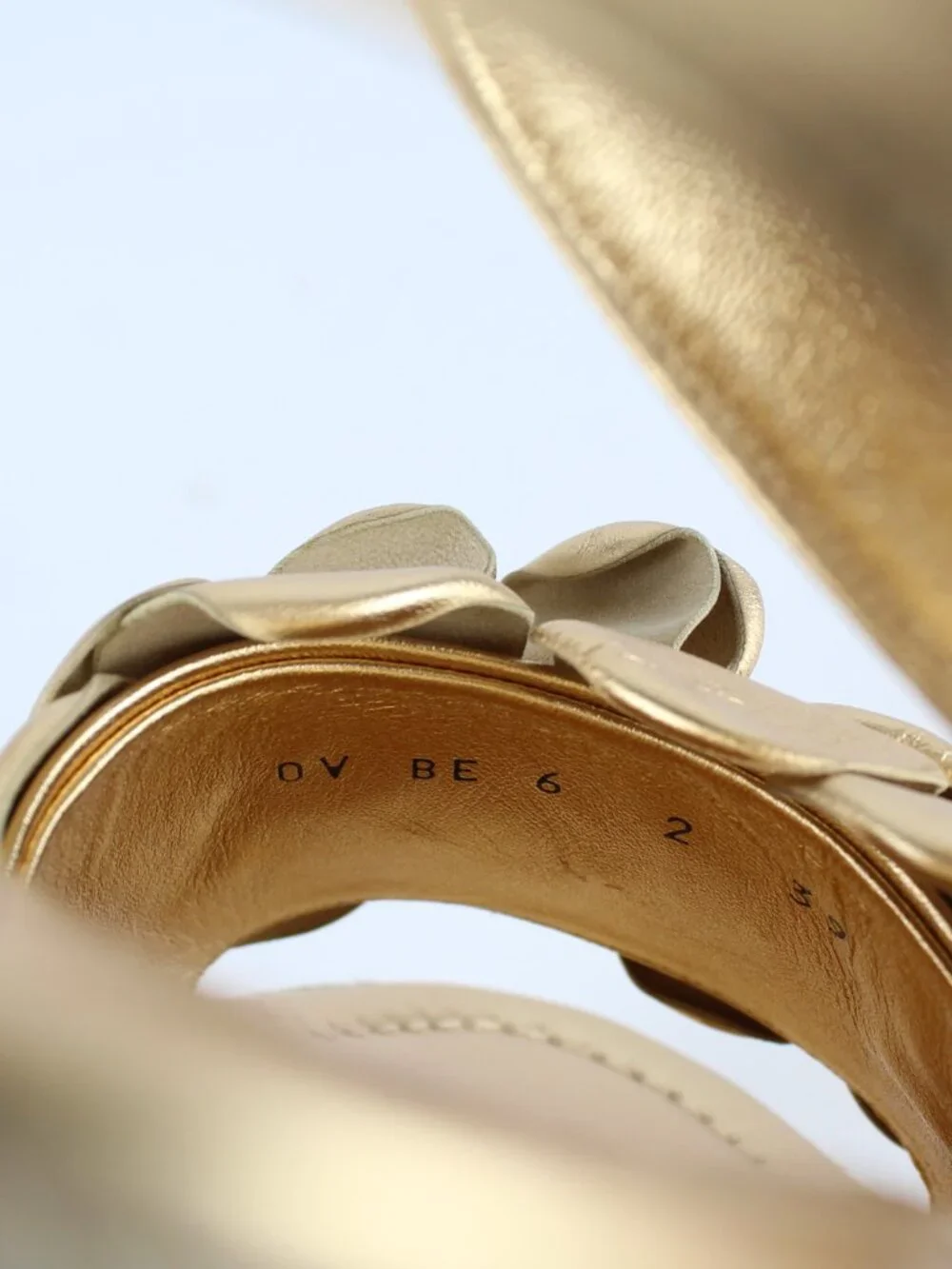 NEW Valentino Garavani Atelier 03 Rose Metallic Leather Espadrilles Sandal EU 39